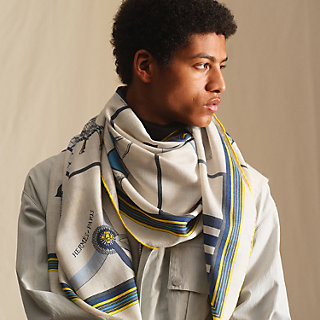 希少　HERMES　エルメス　レクタングル　シルク100 HERMES(エルメス) レクタングル LAST NIGHT ラストナイト